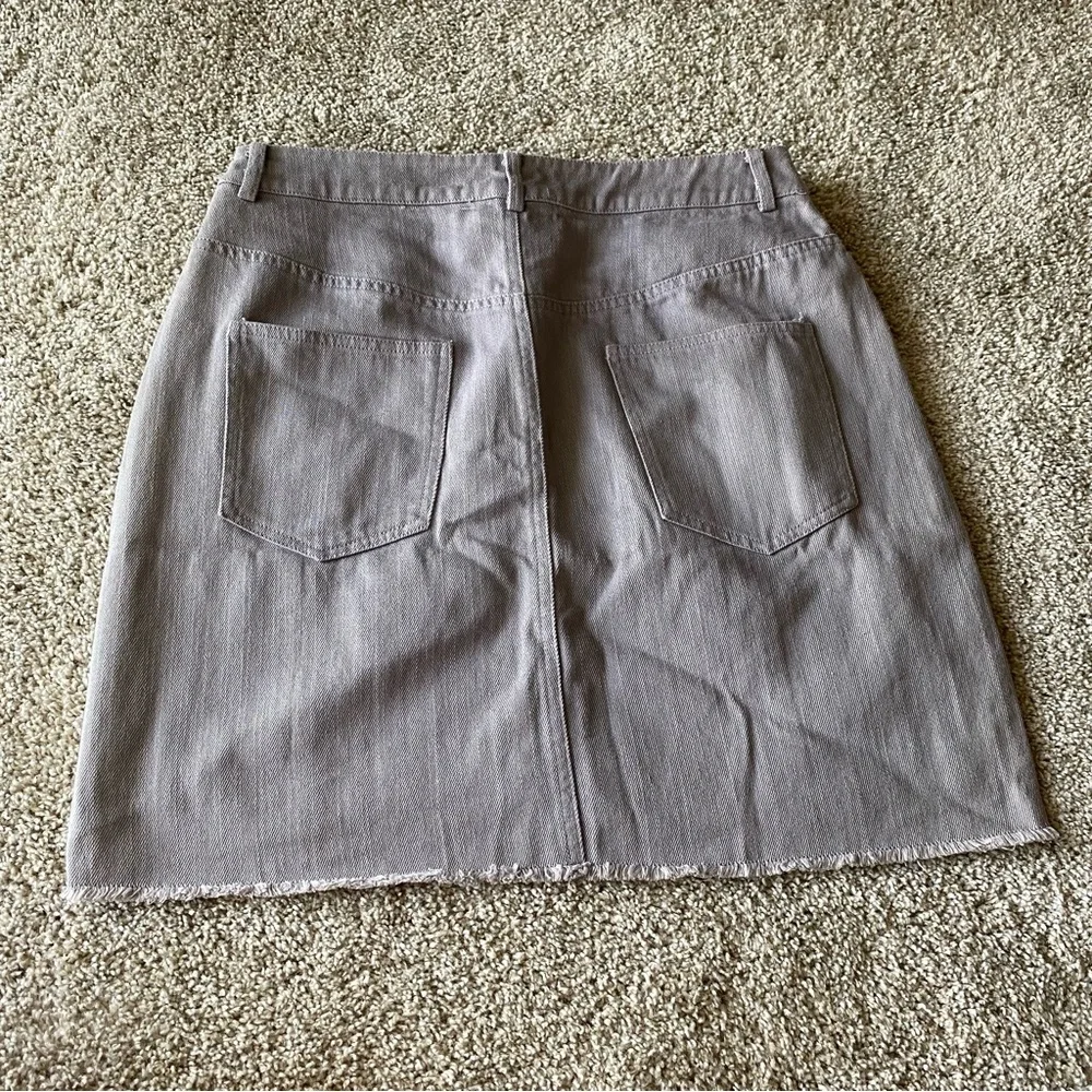 Entro Grey Raw Hem Jean Skirt